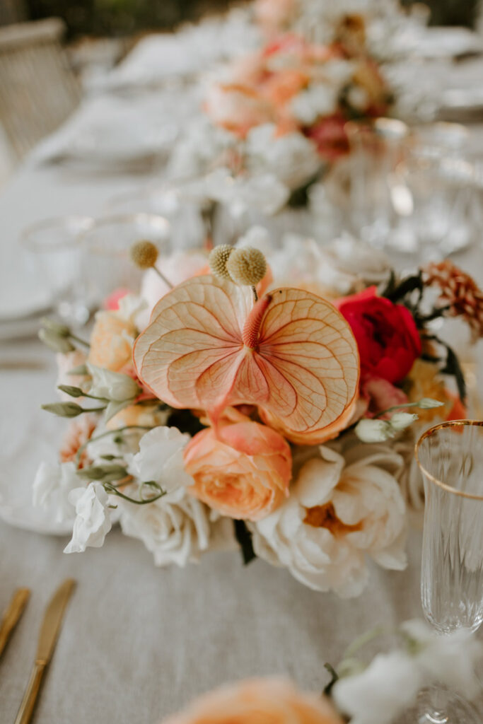 intimate wedding flowers french riviera